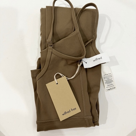 Aritzia Wilfred free divinity jumpsuit in shitake NWT - Picture 10 of 11